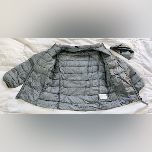 New Four Seasons Hotels womens light grey layer down packable puffer jacket S XS - Picture 5 of 8
